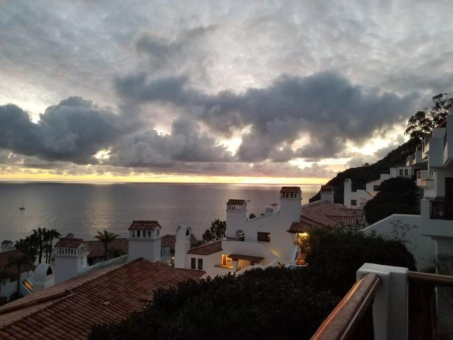 Sunrise Bliss Villa Avalon Exteriér fotografie